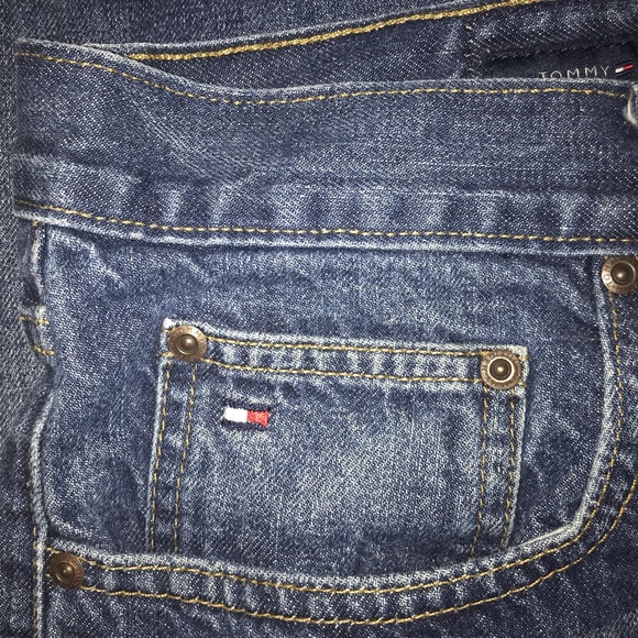 Tommy Hilfiger Jeans - Picture 5 of 8